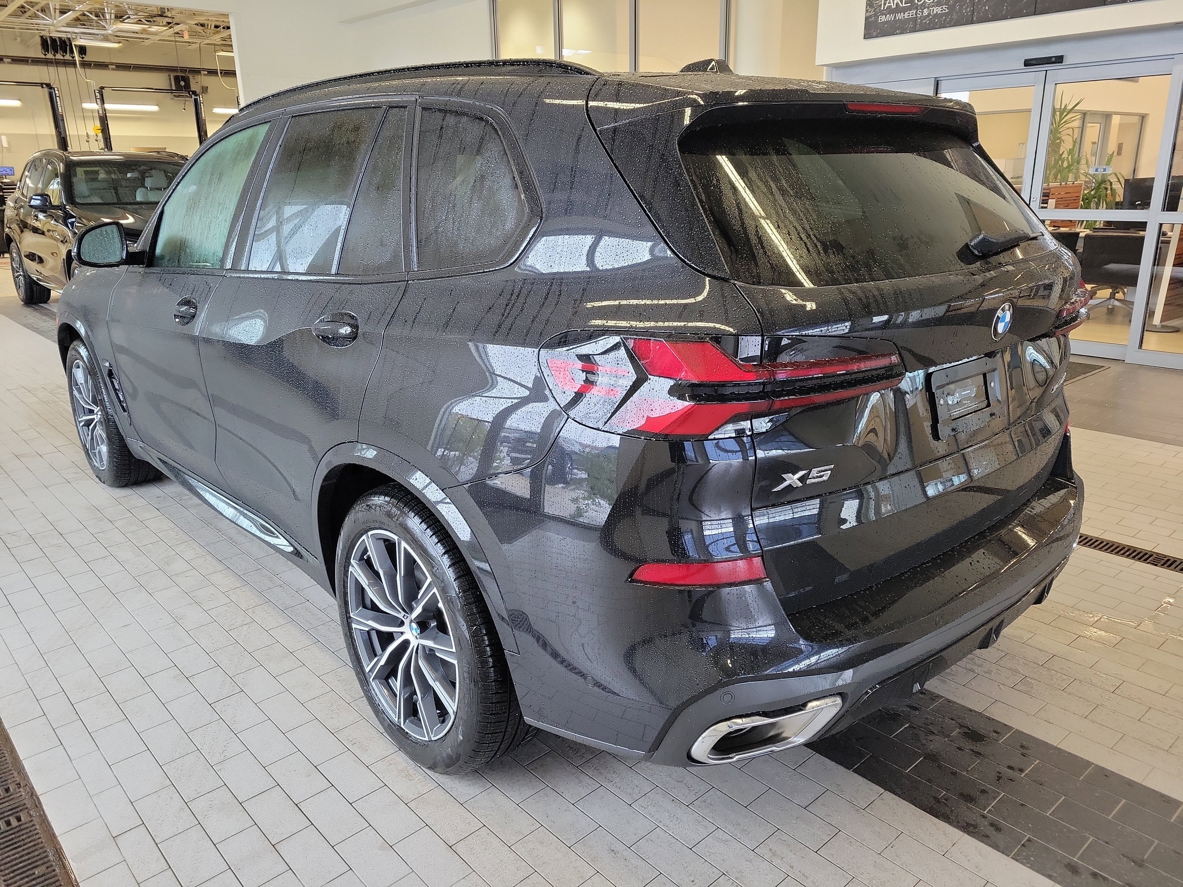 2026 BMW X5 — detail view
